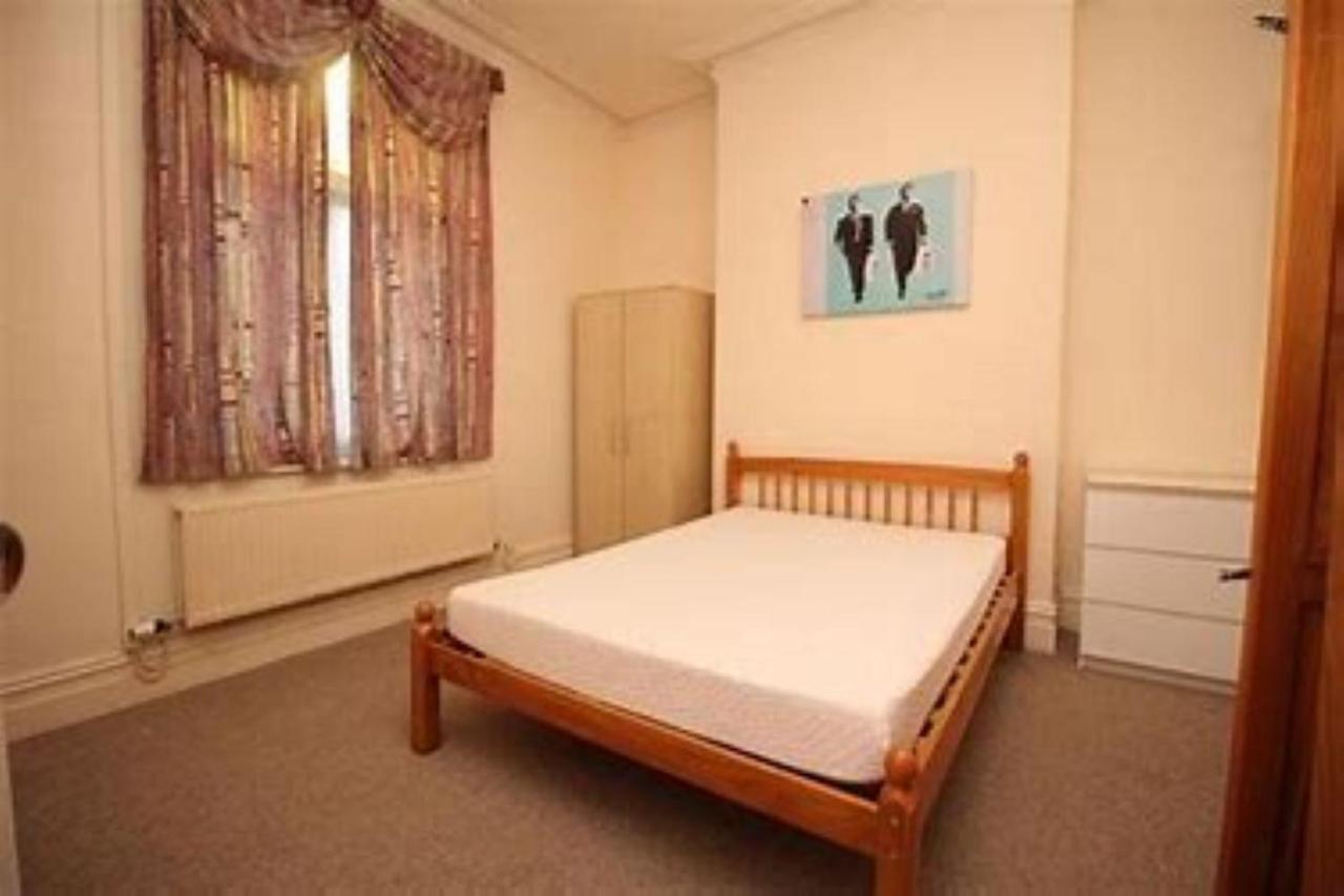 Hemel Short Stay Hemel Hempstead Buitenkant foto