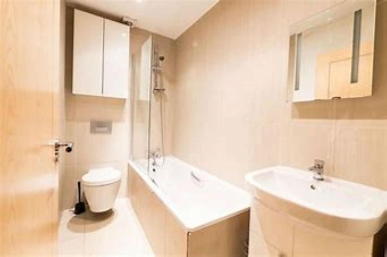 Hemel Short Stay Hemel Hempstead Buitenkant foto